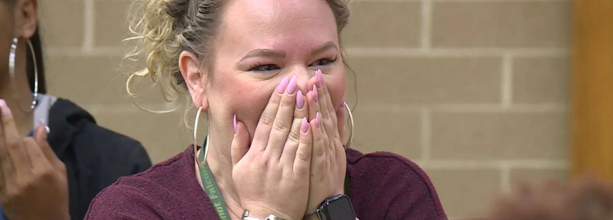 SOE alum Kaitlyn Siedlarczyk reacts to winning free tickets to 'Hamilton' for herself and her students at Huguenot High School.